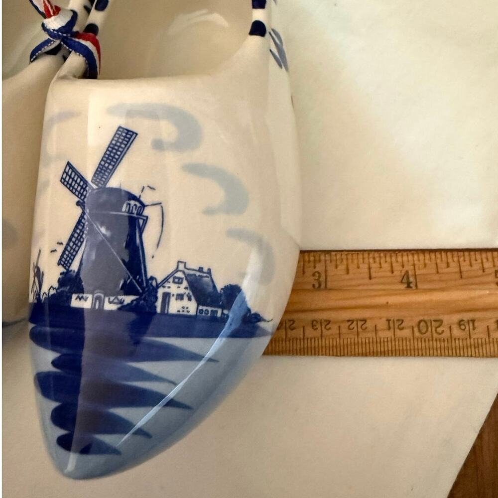 Delft Blue Handpainted Holland Clogs • 6” • Vintage • Crazing - Picture 5 of 13